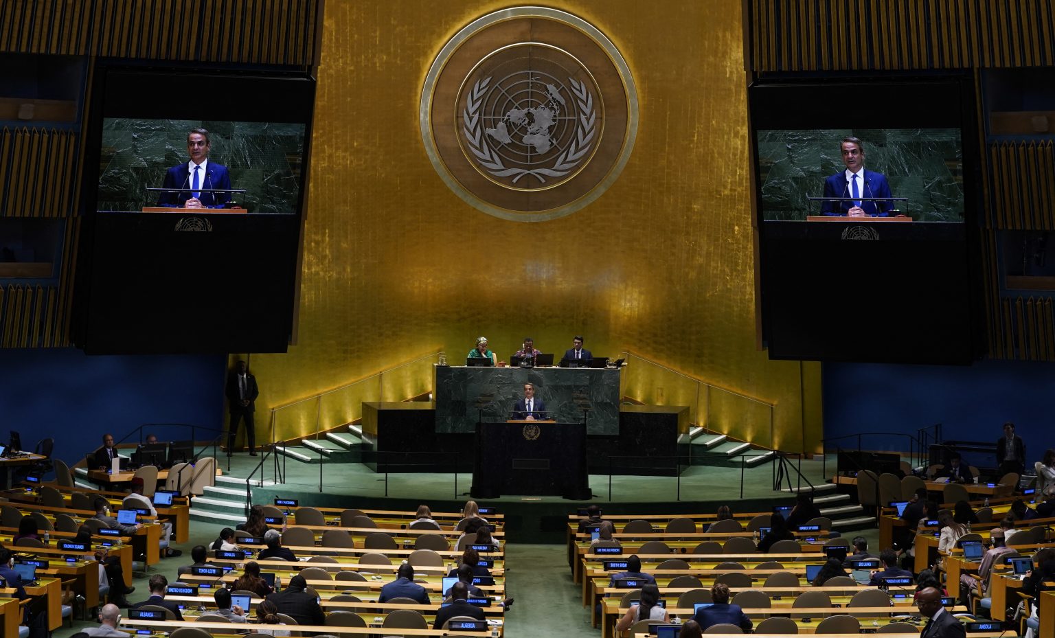 000-76wm9v6-1536x929.jpg