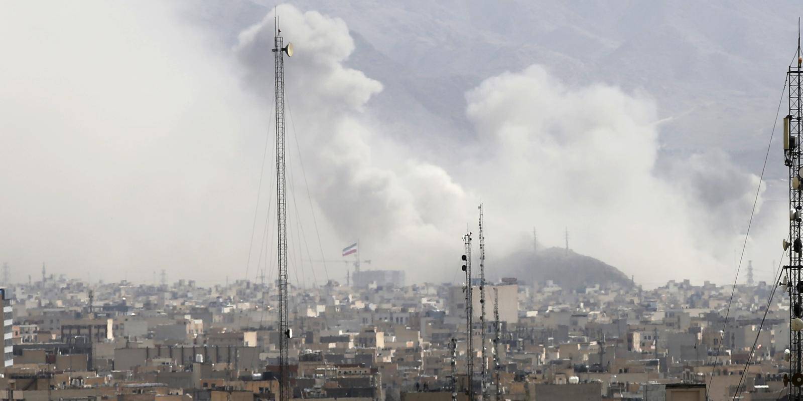 2026-02-28-iran-attack-2263417171_2.jpg