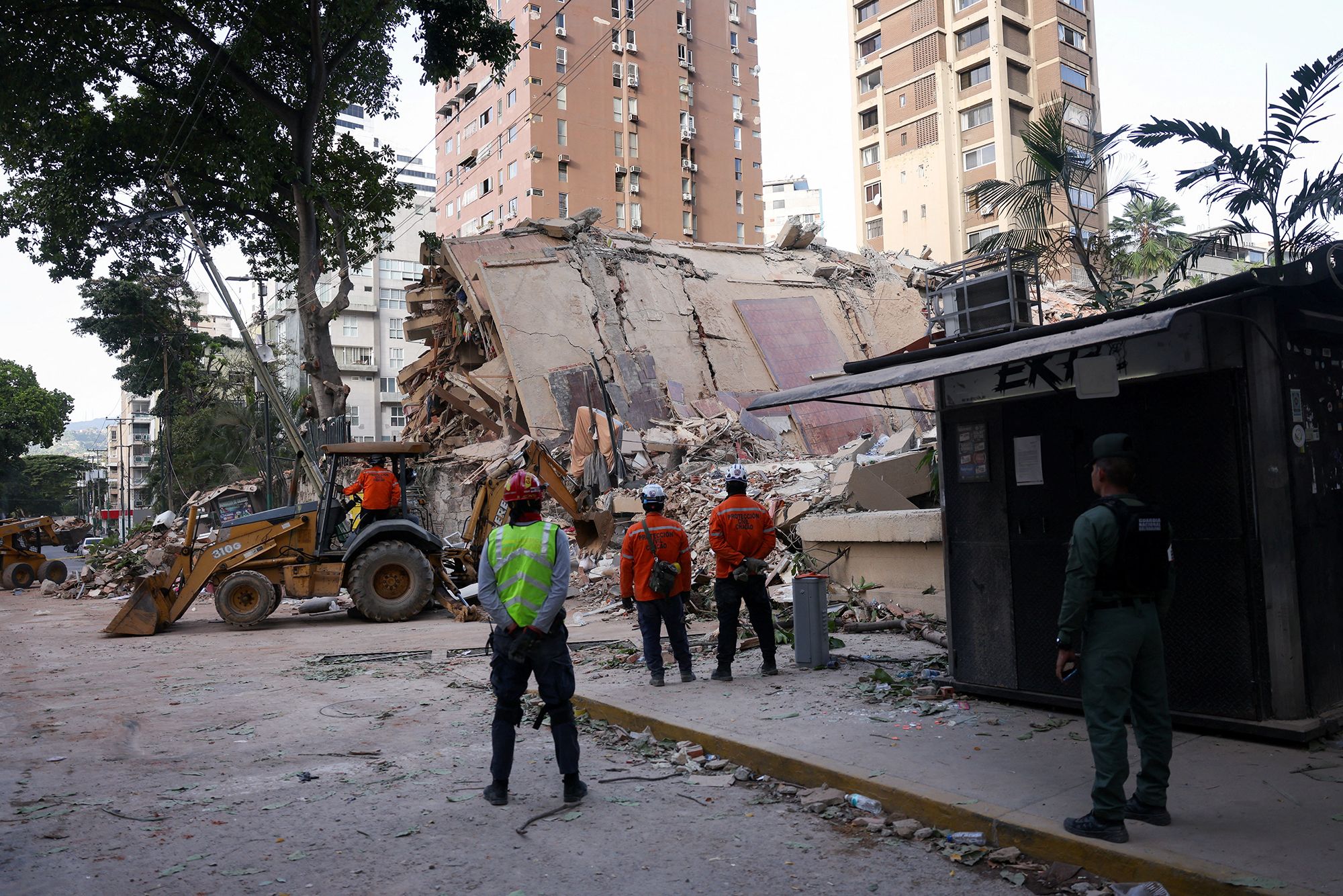 2026-06-25t115405z-1862744069-rc2z0mas384j-rtrmadp-3-venezuela-quake.JPG
