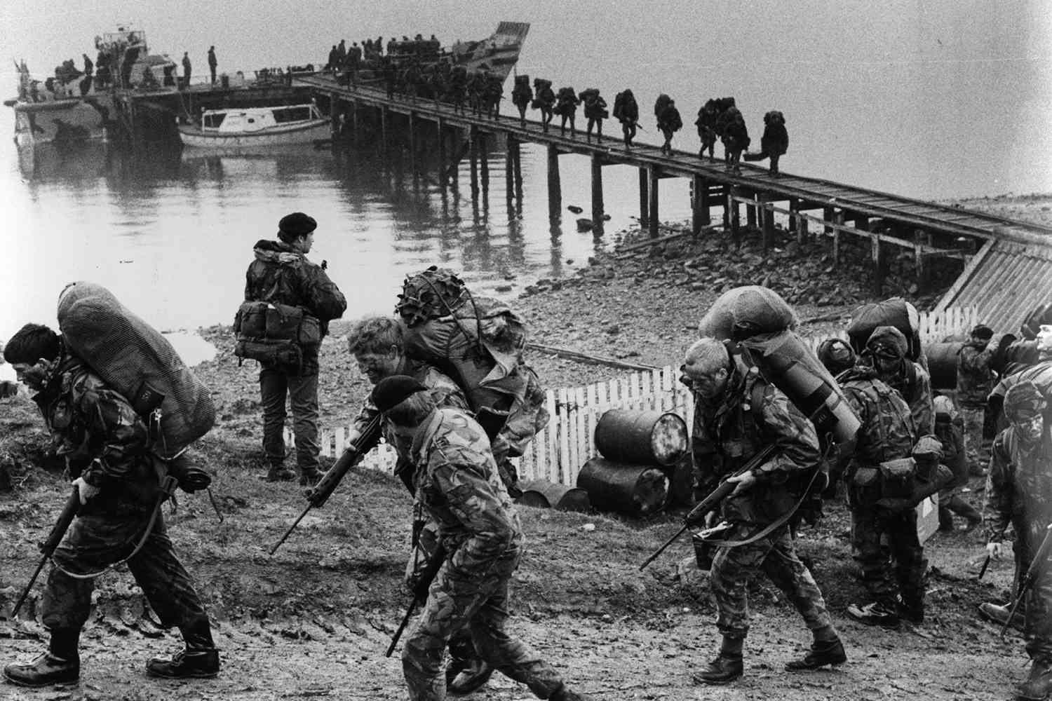 British-troops-.jpg