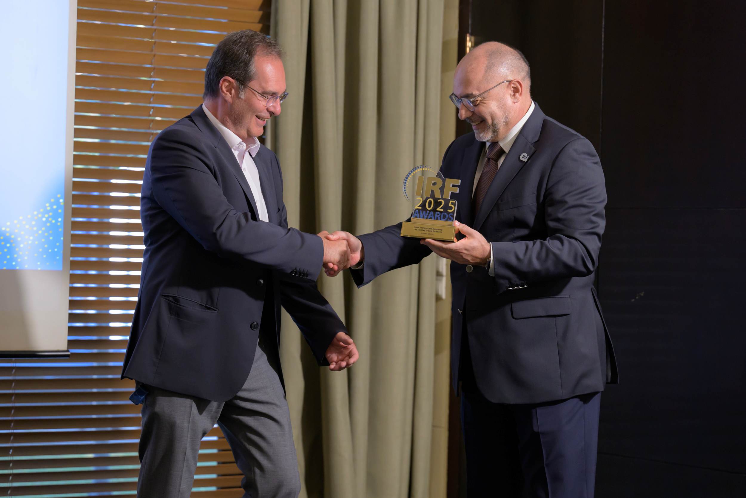 IRF_Awards_Olympia_Odos_2.jpg
