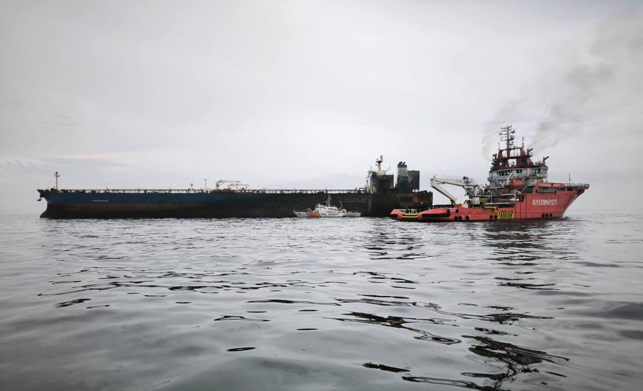 Kairos-tanker-fire.jpg