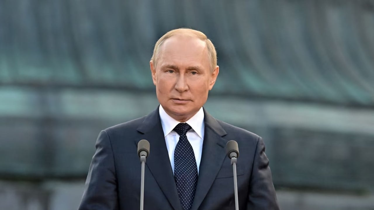 Putin-Announces-Continued-Testing-and-Production-of-Hypersonic-Oreshnik-Missile.jpg