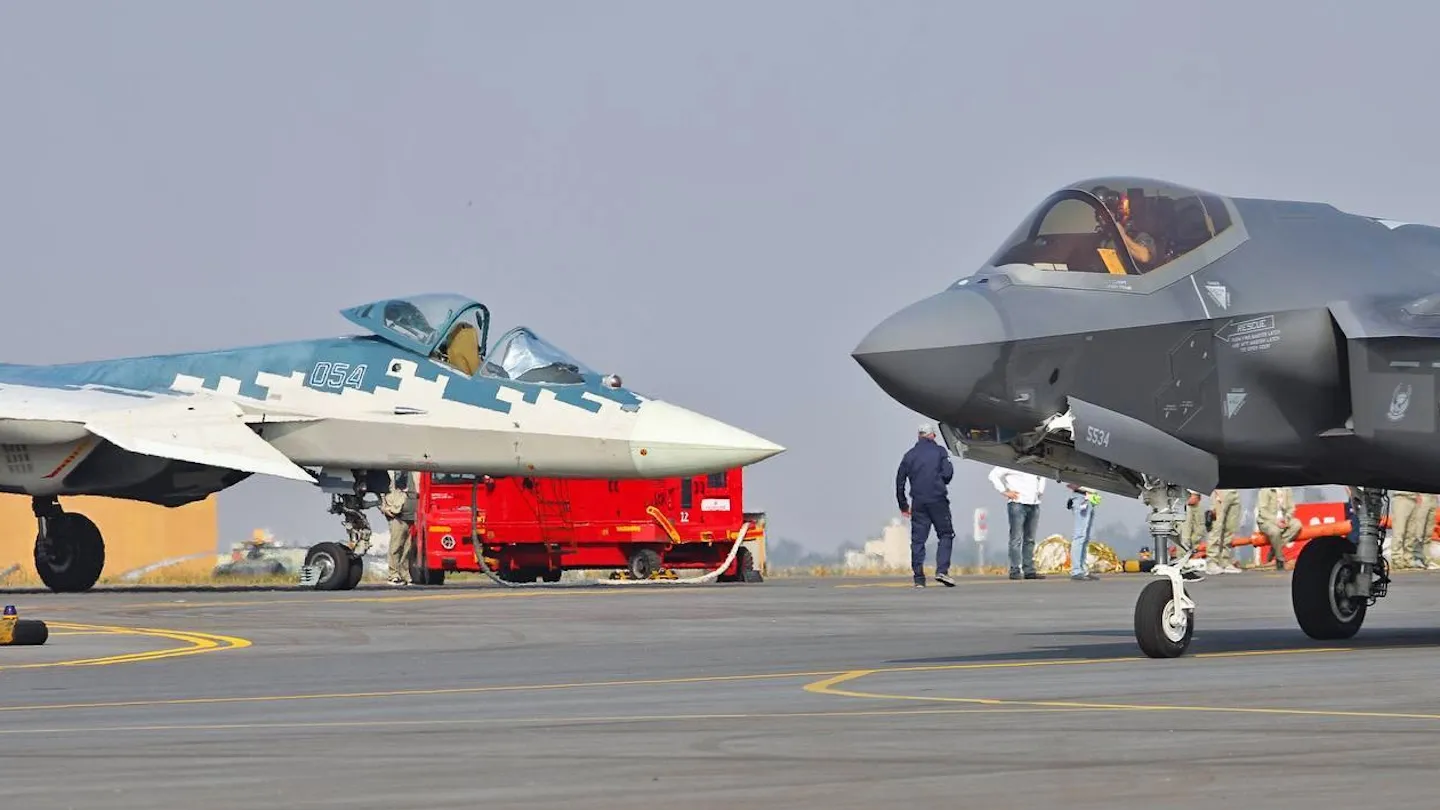Su-57-F-35-Aero-India.webp
