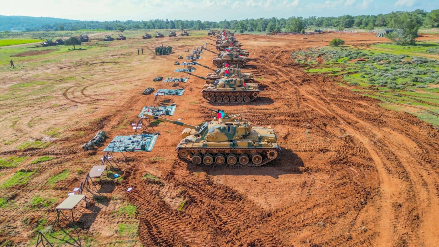 Turkish_tanks_in_Cyprus-1536x864.jpg