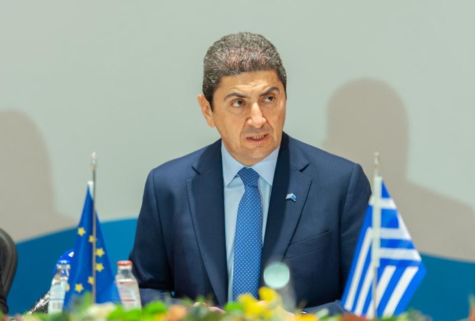 avgenakis1.JPG