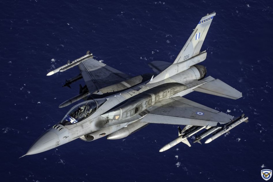 f16_4.jpg