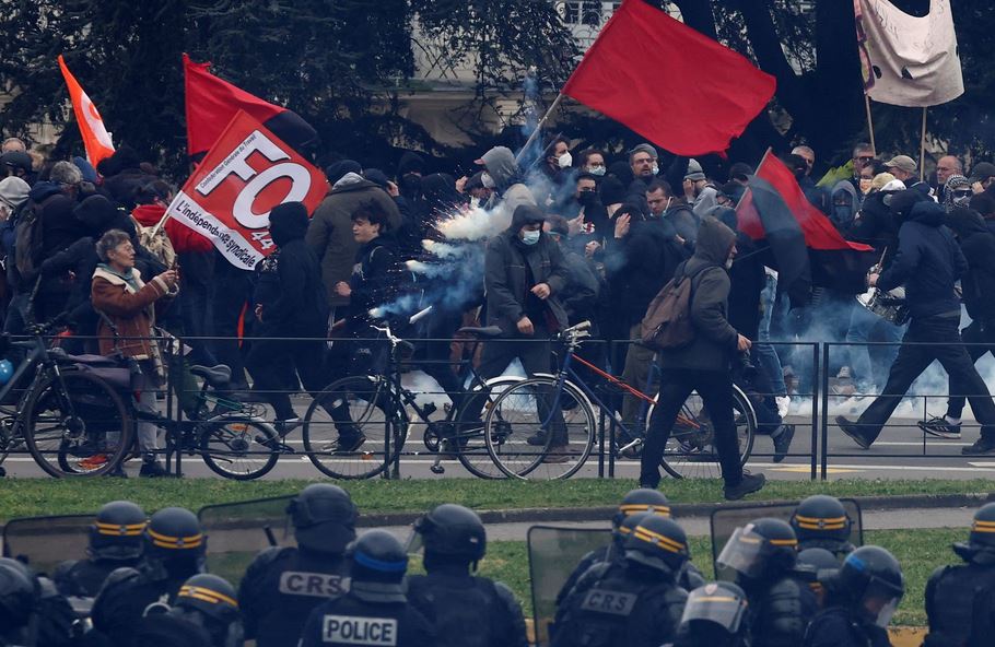 france_b.JPG