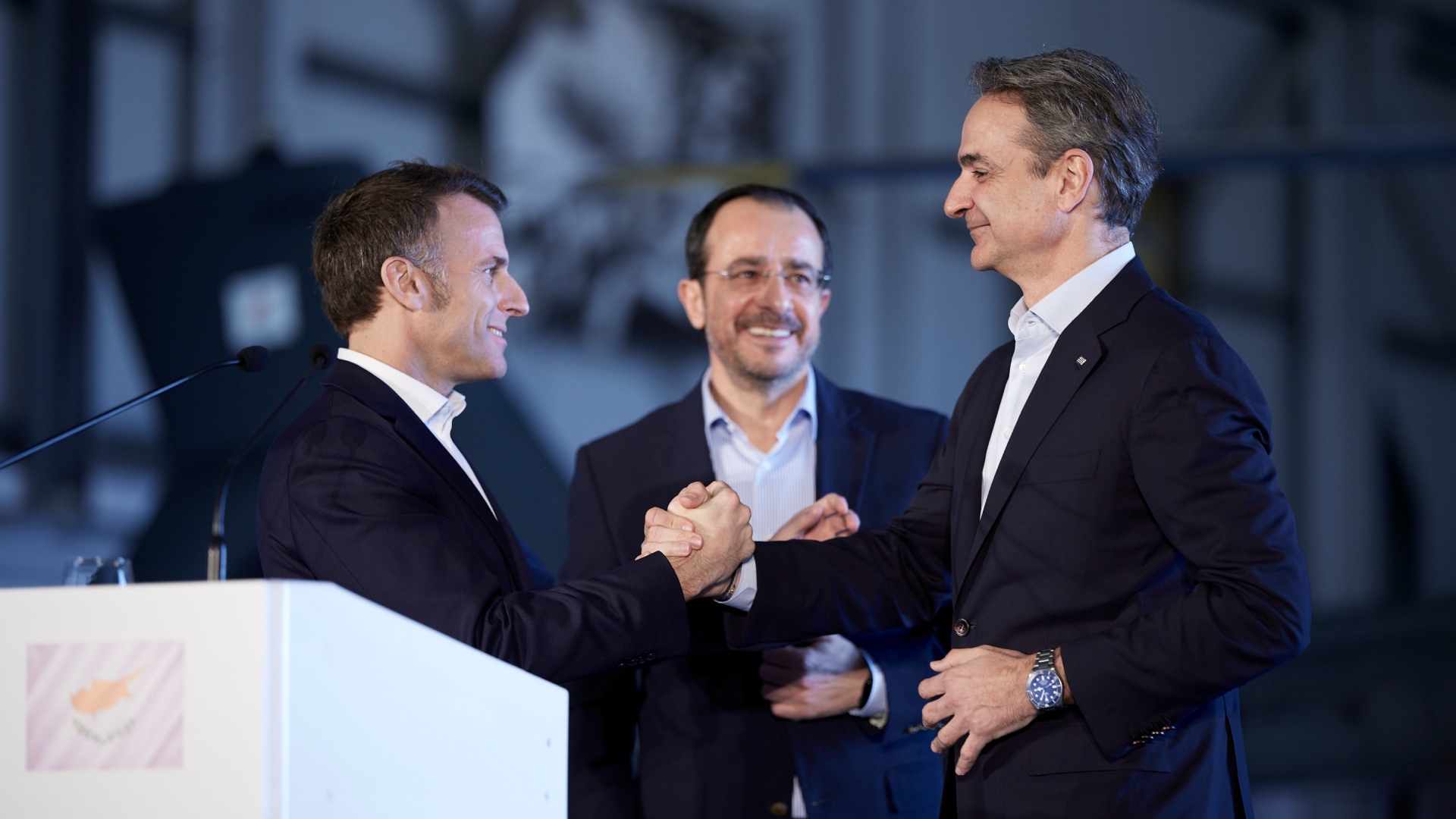 makron_mitsotakis.jpg