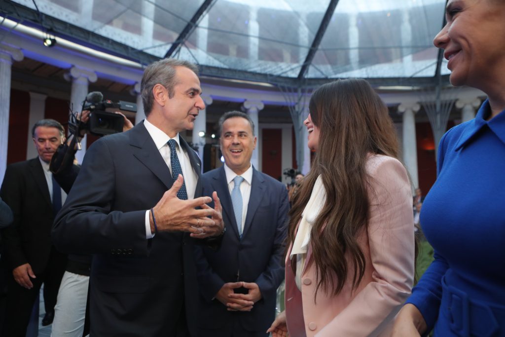mitsotakis-gilfoil-1024x683.jpg