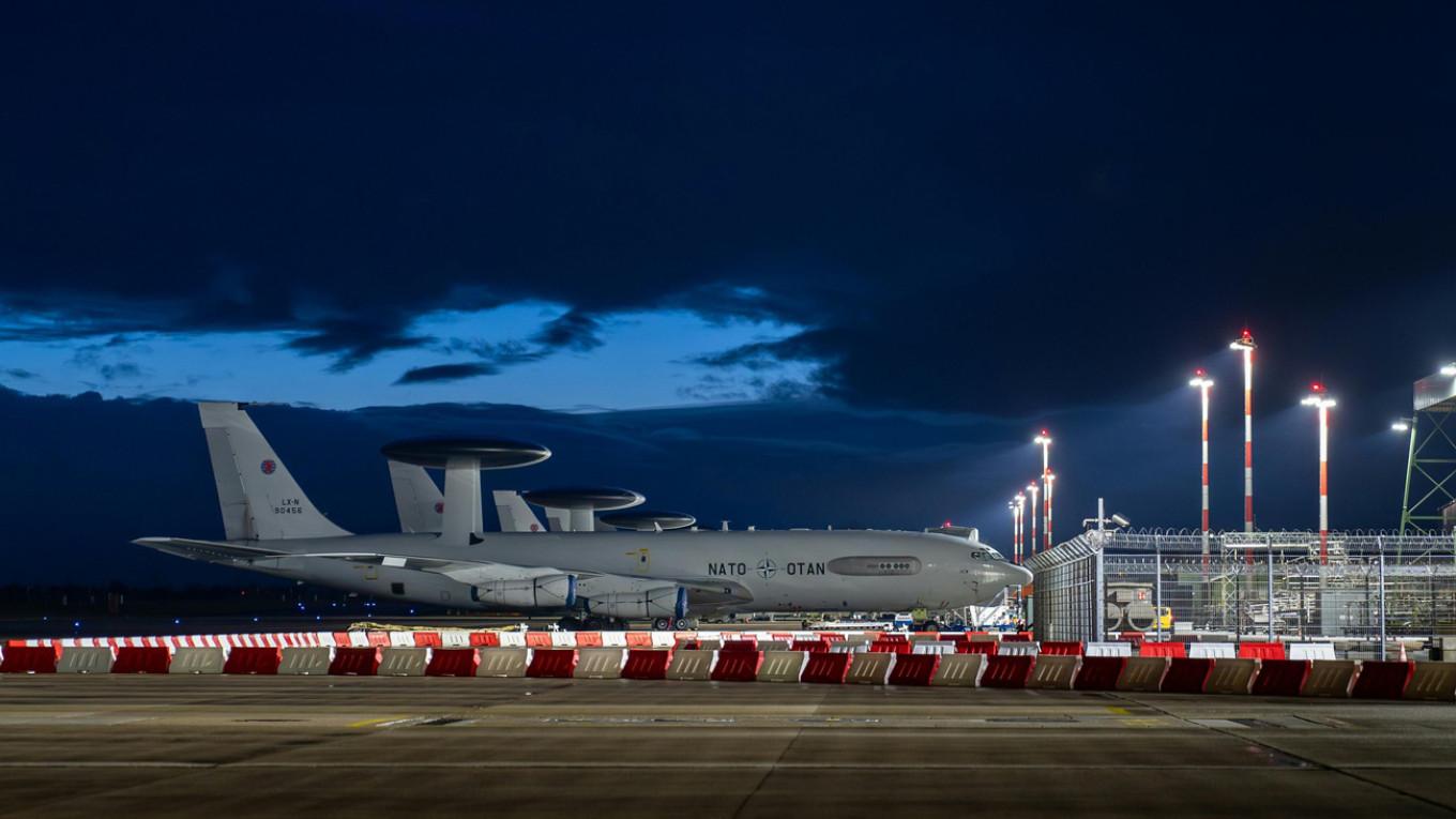 nato_base.jpg