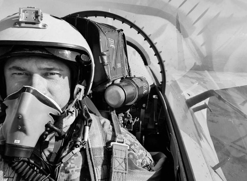 pilot.JPG