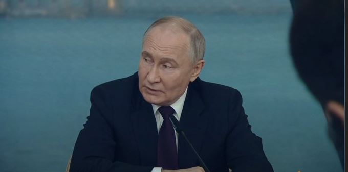 putin_d.JPG