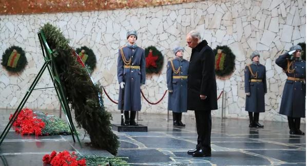 putin_mnimeio.JPG