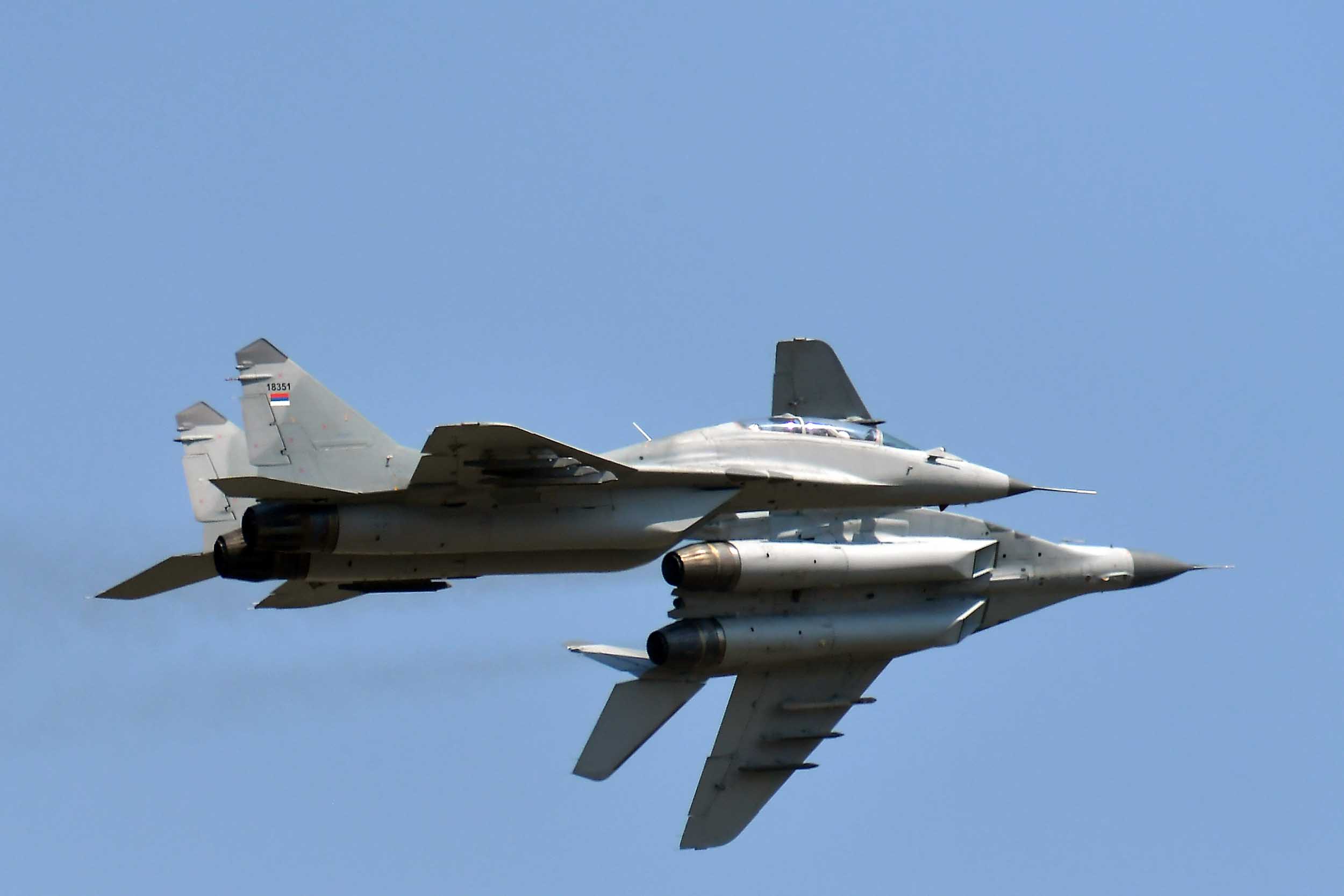 serbians_air_1.JPG
