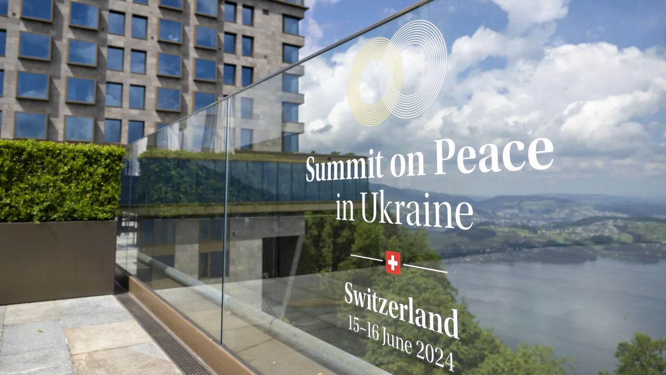 summit_1.JPG