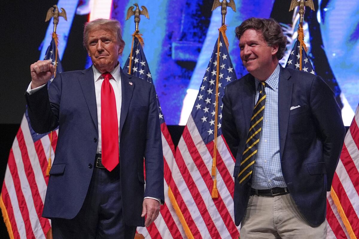 trump_carlson_2.jpg