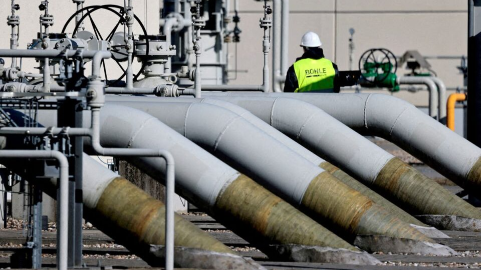 gas1.jpg