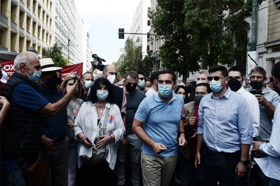 tsipras_poreia.jpg